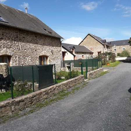 La Ferme De La Baconnerie Villa Sainte-Marguerite-d'Elle Buitenkant foto