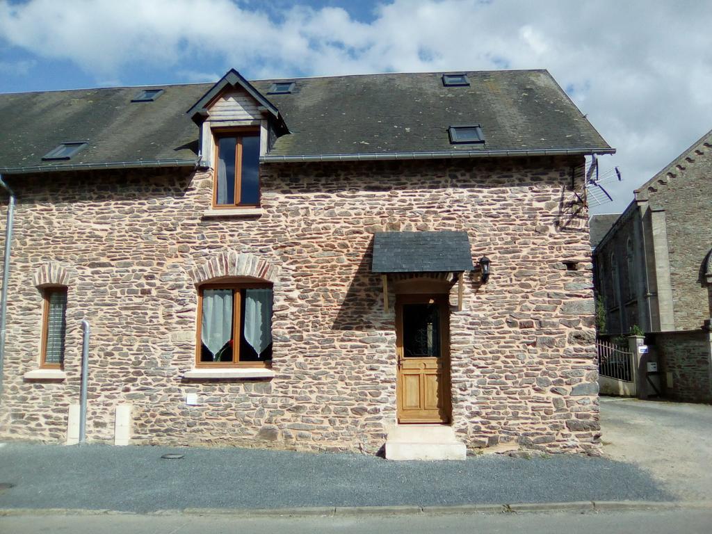 La Ferme De La Baconnerie Villa Sainte-Marguerite-d'Elle Buitenkant foto