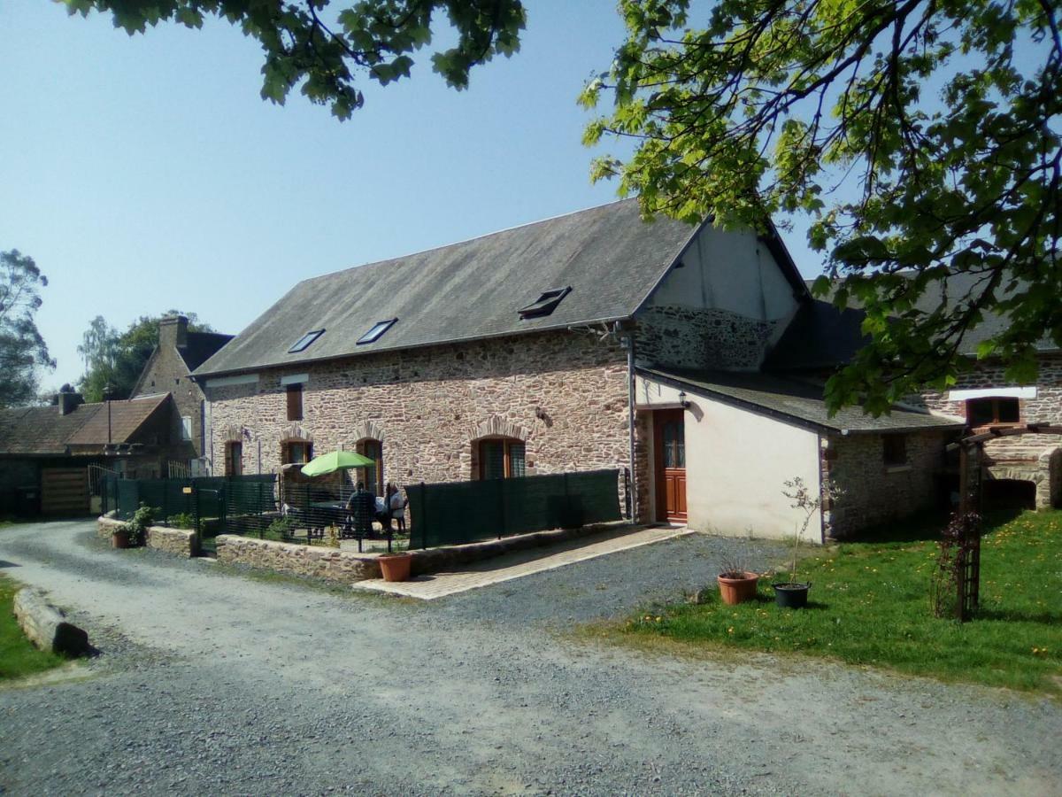 La Ferme De La Baconnerie Villa Sainte-Marguerite-d'Elle Buitenkant foto